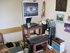 Click image for larger version. 

Name:	standing desk 2 small.jpg 
Views:	0 
Size:	288.4 KB 
ID:	3122