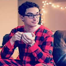 Click image for larger version. 

Name:	Obama_pajama_boy.jpg 
Views:	0 
Size:	25.6 KB 
ID:	8356