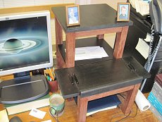 Click image for larger version. 

Name:	standing desk 1 small.jpg 
Views:	0 
Size:	267.0 KB 
ID:	3121