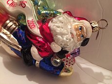 Click image for larger version. 

Name:	Christopher-Radko-2000-Santa-Rocket-Ornament-_57.jpg 
Views:	0 
Size:	219.7 KB 
ID:	5465